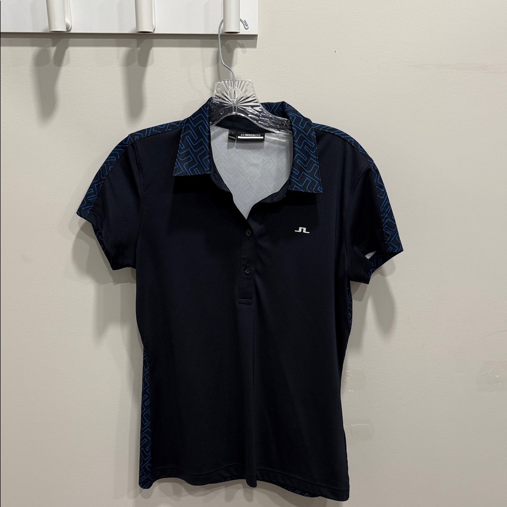 J.Lindeberg Women’s Golf Polo Shirt in Black with Blue Pattern